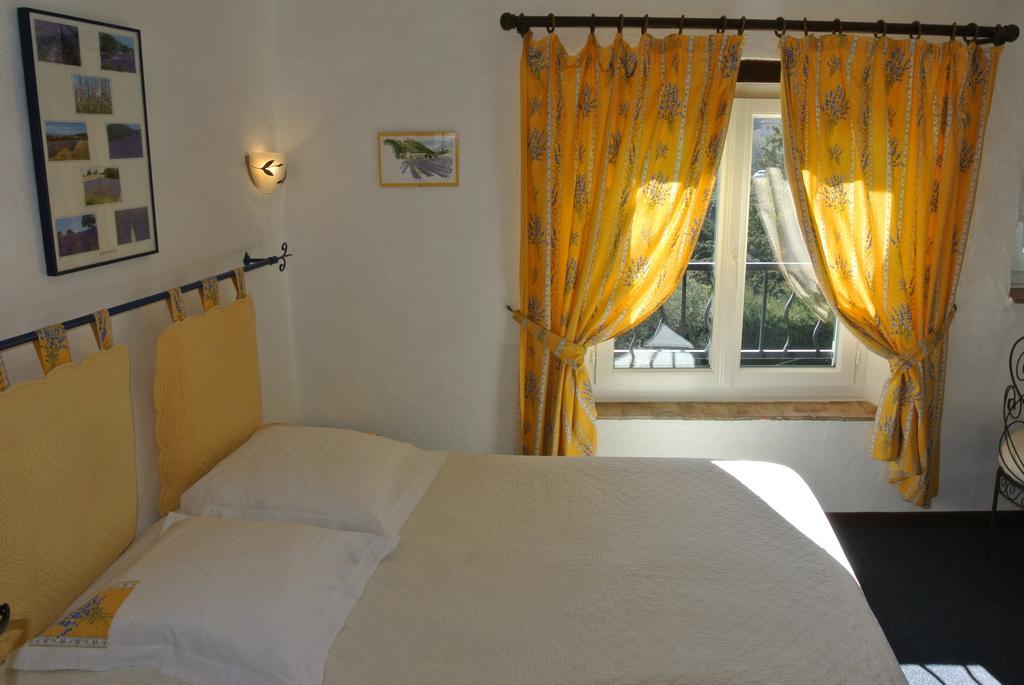 مبيت وإفطار Flayosc La Vieille Bastide المظهر الخارجي الصورة