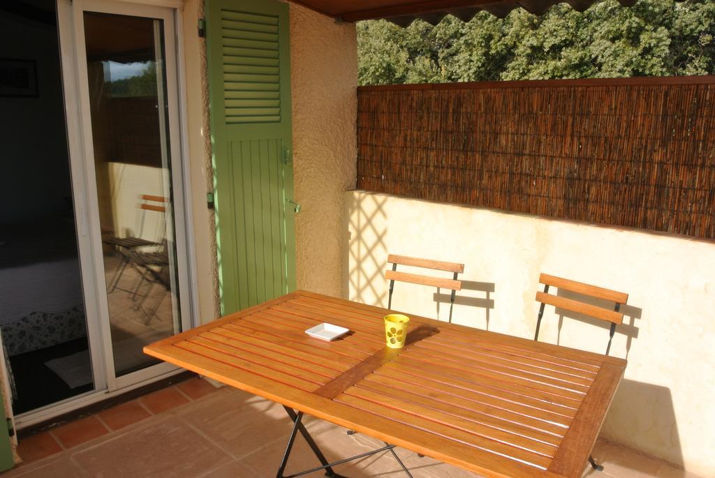 مبيت وإفطار Flayosc La Vieille Bastide المظهر الخارجي الصورة