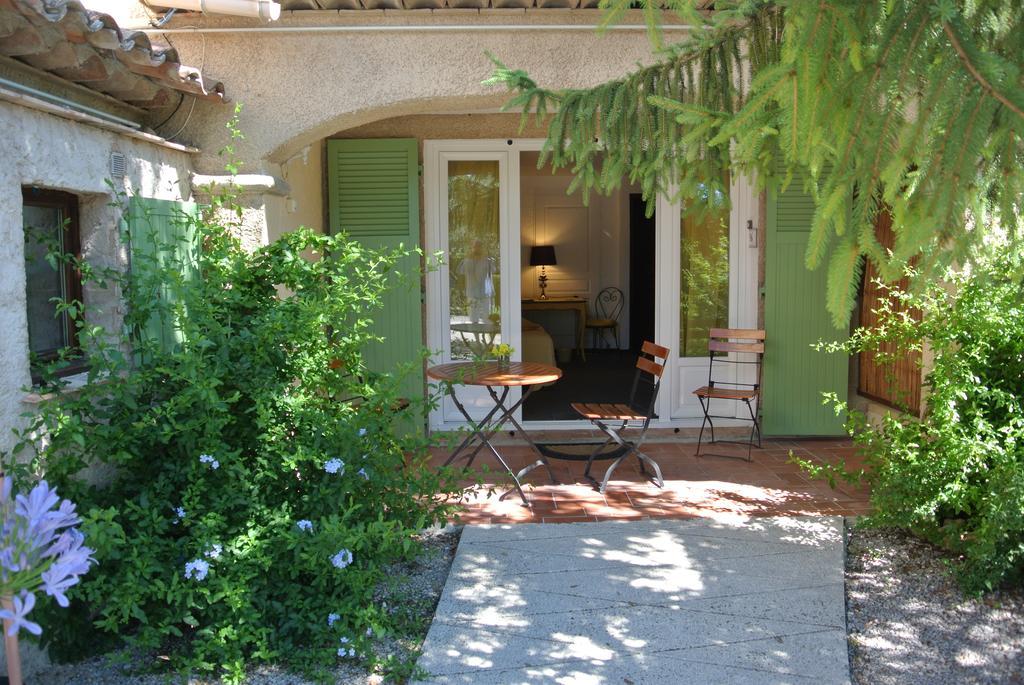 مبيت وإفطار Flayosc La Vieille Bastide المظهر الخارجي الصورة
