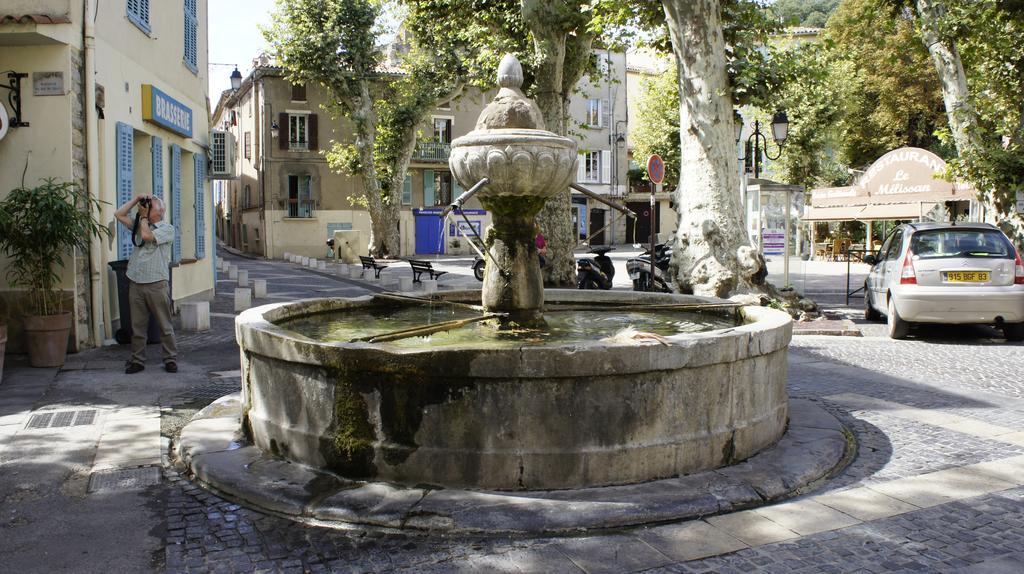 مبيت وإفطار Flayosc La Vieille Bastide المظهر الخارجي الصورة